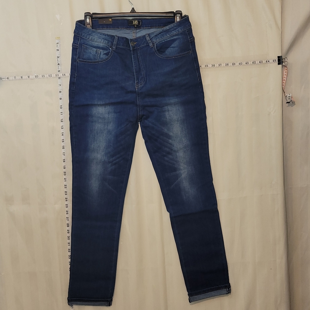 L&B Jeans